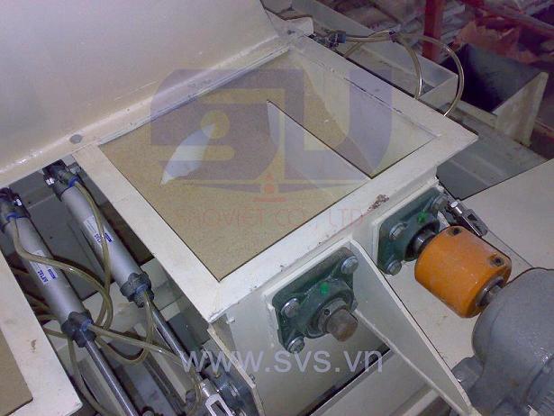 Cân đóng bao bột 2 phễu cân định lượng vít tải 2 cấp PM05 - chuyên dùng cho cân đóng bao nguyên liệu dạng bột