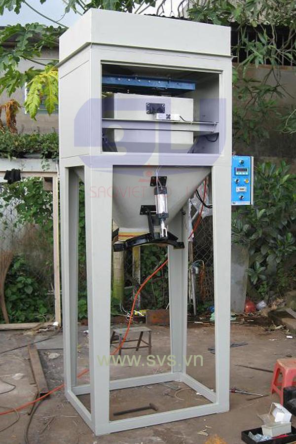 Cân đóng bao hạt 1 phễu cân định lượng cửa cân 3 cấp PM01 - chuyên dùng cho cân đóng bao nguyên liệu dạng hạt