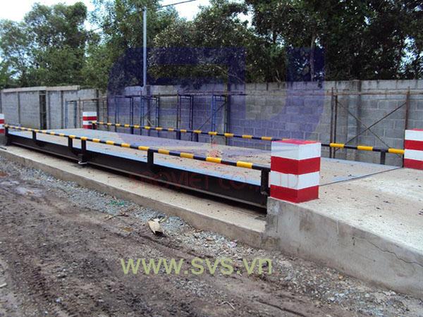 Cân ô tô cân xe tải bàn cân thép kiểu cân nổi TS03